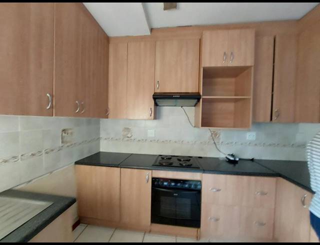 2 BEDROOM PROPERTY TO RENT IN VANDERBIJLPARK CW 2